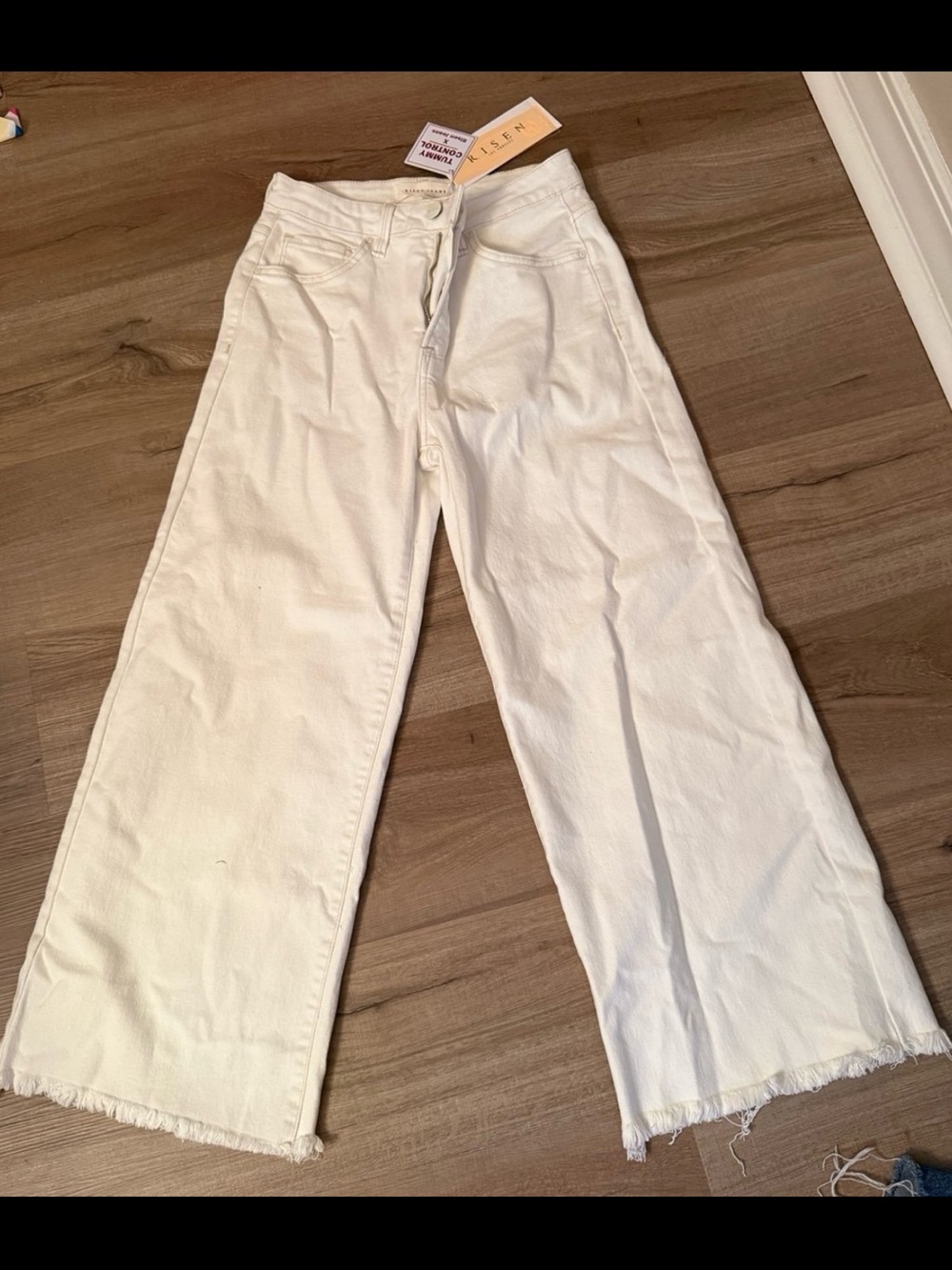 White Wide-Leg Women's Jeans